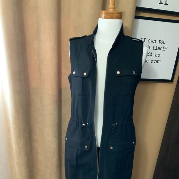 Ladies Dress/jacket - Picture 2 of 7